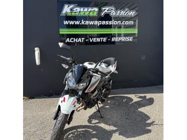 KAWASAKI Z400