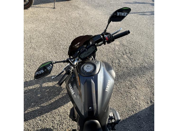 YAMAHA MT-07   MT07